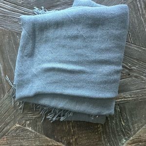 Chan Luu Silk scarf for Summer